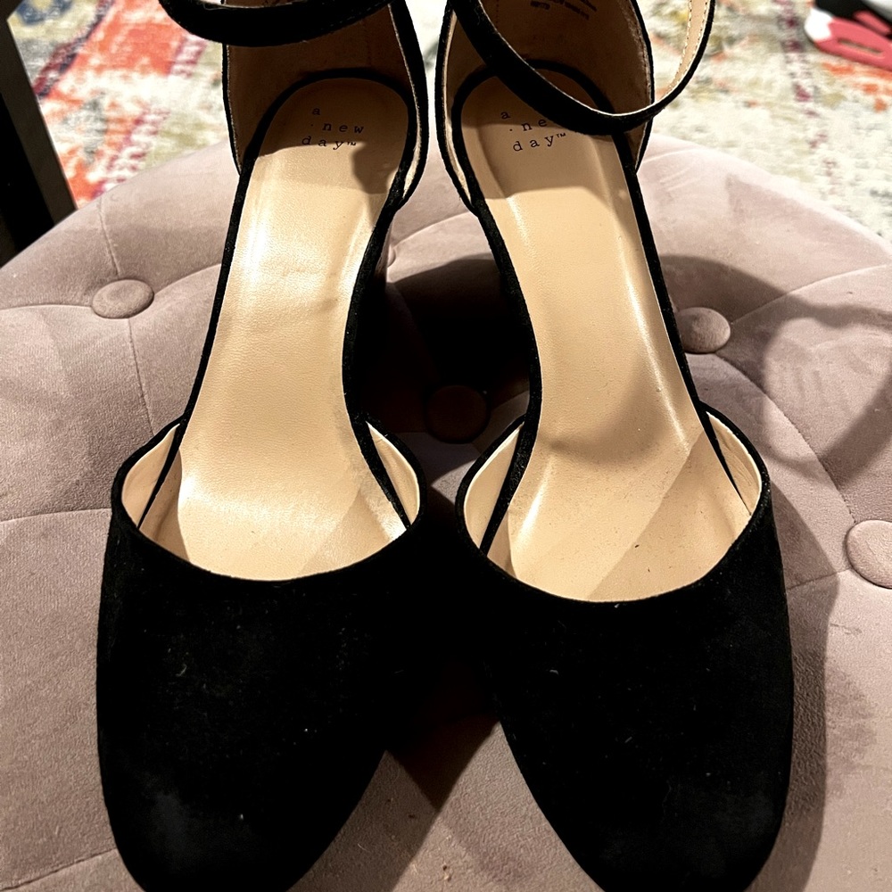 Black Women’s wedge Mary Jane - Size 11- gently worn